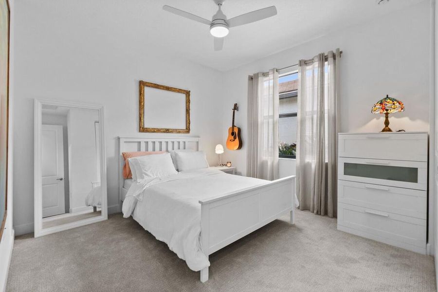 GUEST BEDROOM 1 GUEST BEDROOM 1