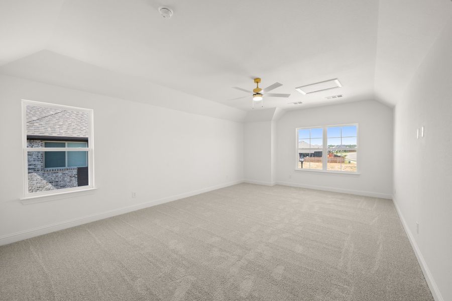 Spacious, unfurnished interior of a new home in Panchasarp Farms, Burleson (Image 22). Spacious, unfurnished interior of a new home in Panchasarp Farms, Burleson (Image 22).
