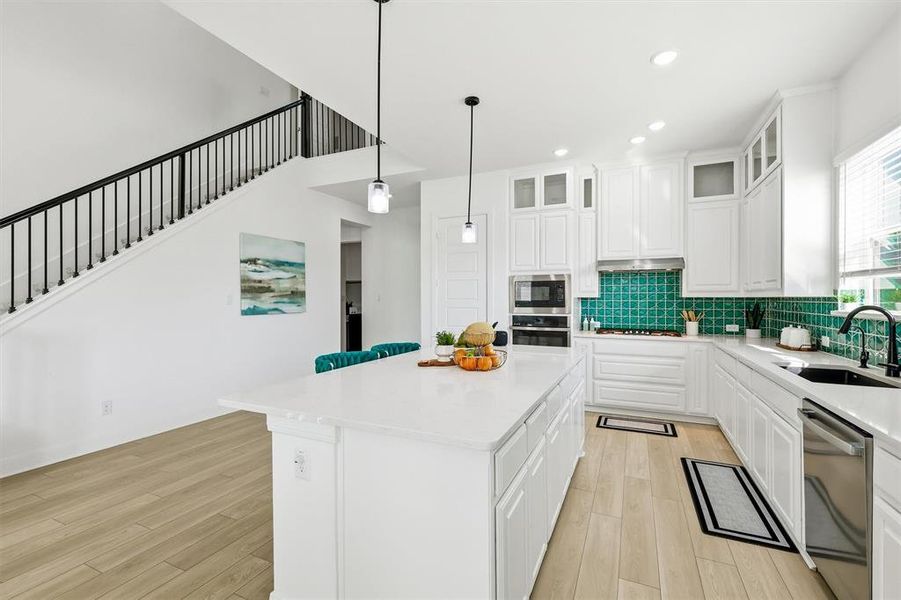 Furnished interior view inside a new home in Pecan Square - Gardens, Northlake (Image 33). Furnished interior view inside a new home in Pecan Square - Gardens, Northlake (Image 33).