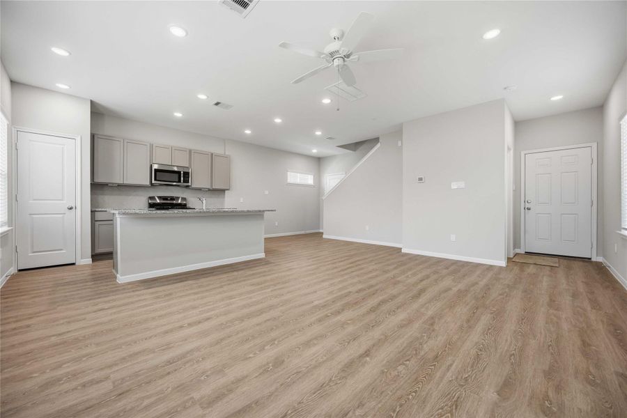Spacious, unfurnished interior of a new home in , Houston (Image 17). Spacious, unfurnished interior of a new home in , Houston (Image 17).