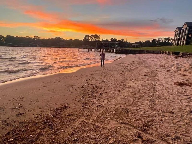 Image 3 of a home in .