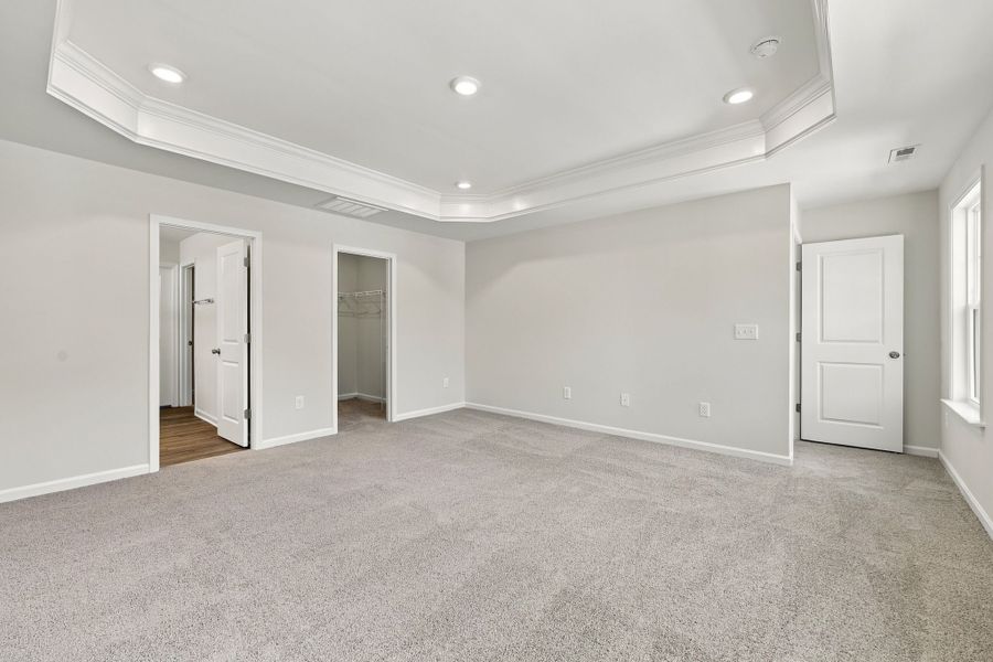 Spacious, unfurnished interior of a new home in Neill's Pointe, Angier (Image 21).