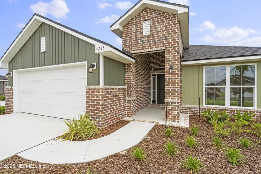 Exterior details and patio area of a home in , Green Cove Springs (Image 4). Exterior details and patio area of a home in , Green Cove Springs (Image 4).