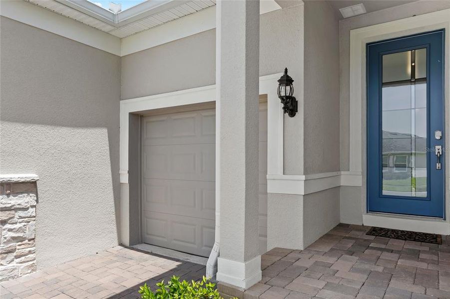 Exterior details and patio area of a home in , Mount Dora (Image 31).