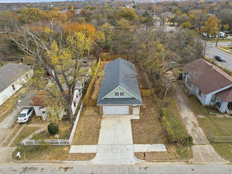 Front exterior of a new home in , Fort Worth, TX, highlighting curb appeal (Image 25).