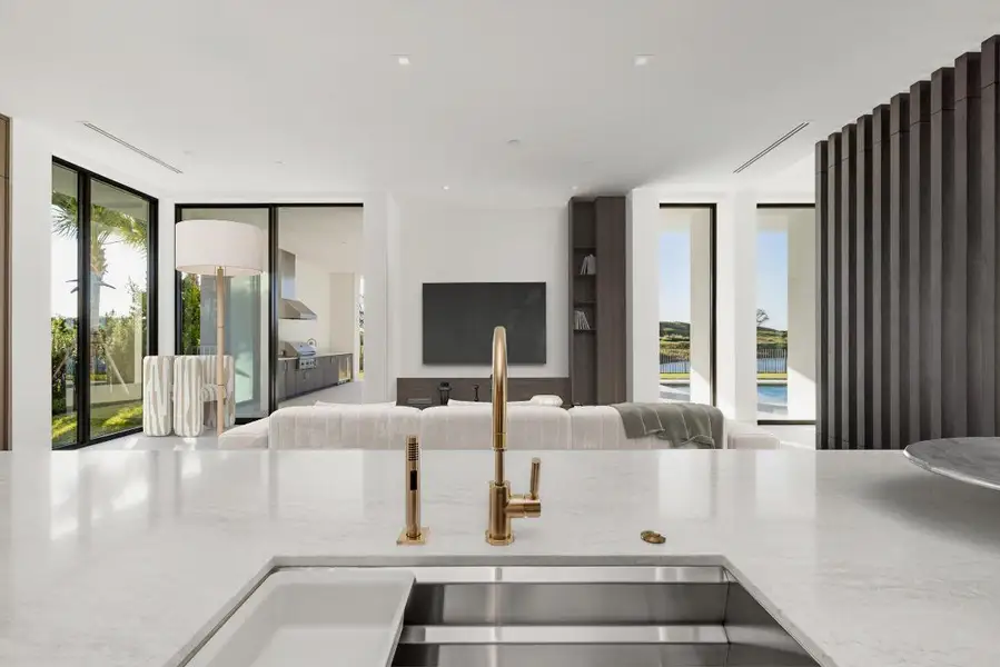 Kitchen Virtual Staging