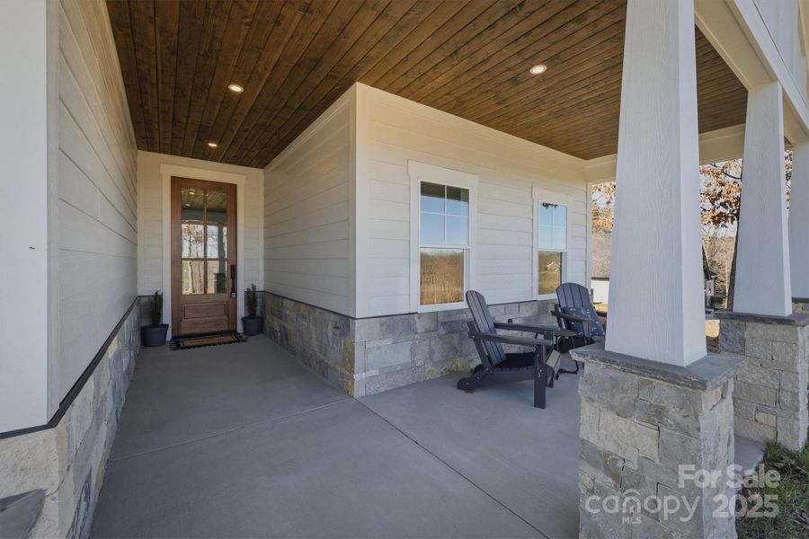 Exterior details and patio area of a home in , Morganton (Image 4).