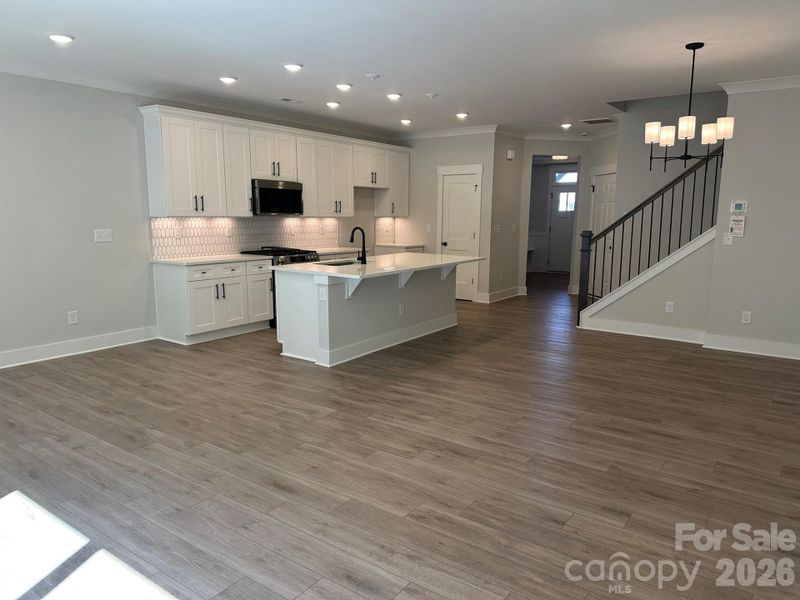 Spacious, unfurnished interior of a new home in Blythe Mill Townhomes, Waxhaw (Image 9). Spacious, unfurnished interior of a new home in Blythe Mill Townhomes, Waxhaw (Image 9).