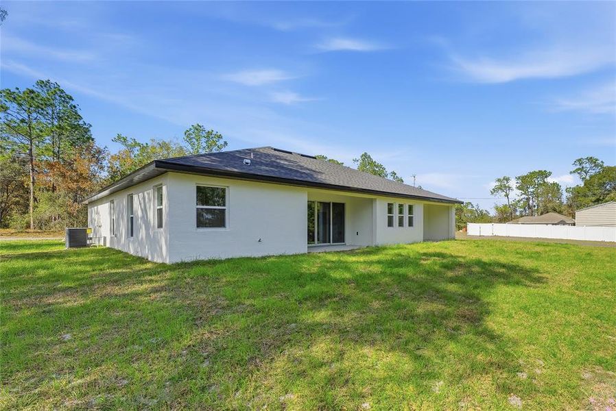 Exterior details and patio area of a home in , Ocala (Image 23).
