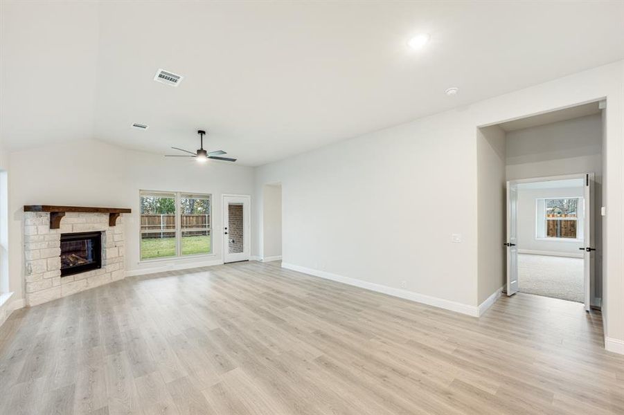 Spacious, unfurnished interior of a new home in East Oak Creek 50-55, Commerce (Image 18). Spacious, unfurnished interior of a new home in East Oak Creek 50-55, Commerce (Image 18).