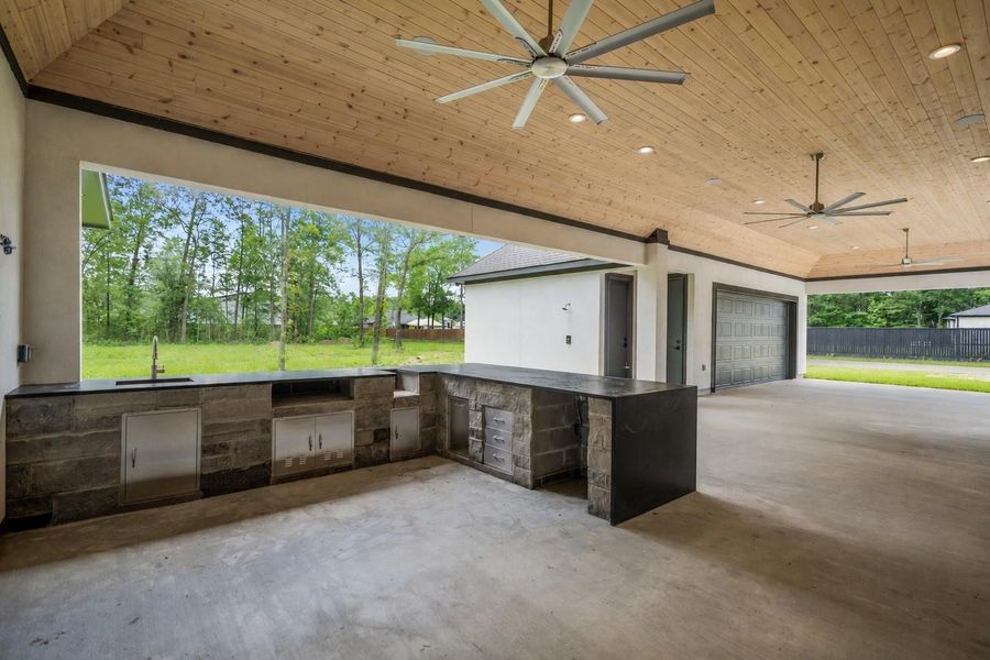 Outdoor covered patio comes with 3 outdoor ceiling fans and abundance of lighting. This space also has audio integrated smart system with its own zone. Outdoor space also has its own dedicated bathroom with AC and outdoor shower. Outdoor covered patio comes with 3 outdoor ceiling fans and abundance of lighting. This space also has audio integrated smart system with its own zone. Outdoor space also has its own dedicated bathroom with AC and outdoor shower.
