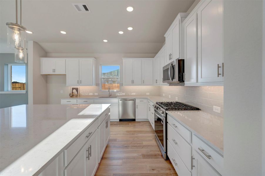 Furnished interior view inside a new home in The Grand Prairie 50’, Hockley (Image 15).