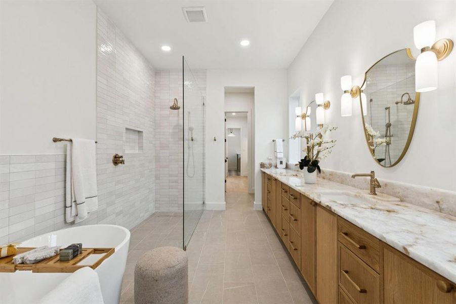 Furnished interior view inside a new home in , Dallas (Image 18).