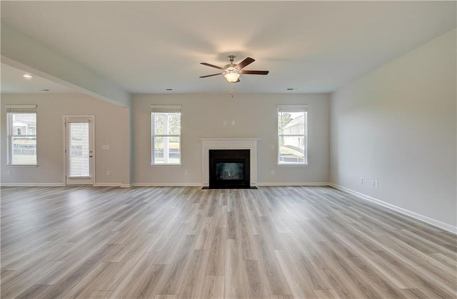 Spacious, unfurnished interior of a new home in Westwind Estates, Hampton (Image 30).