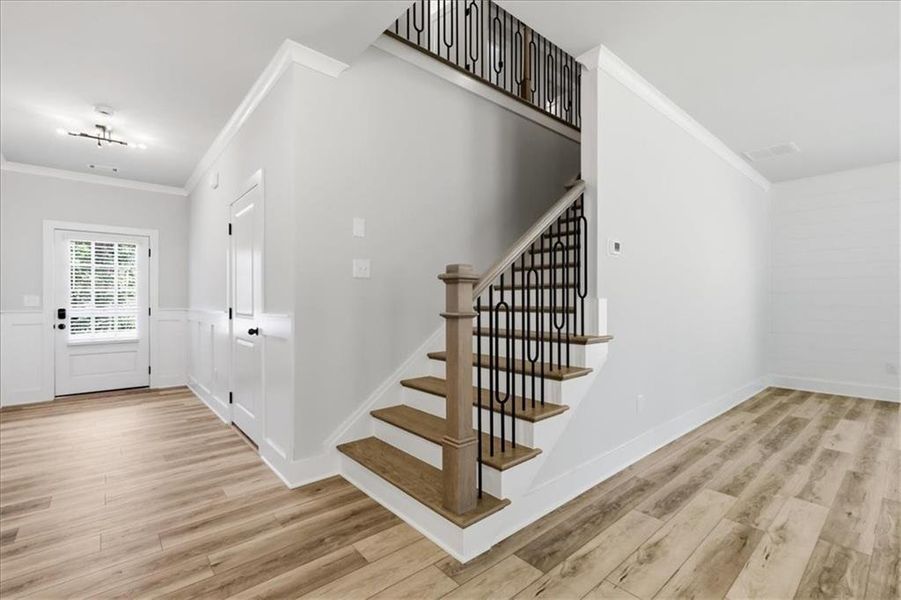 Spacious, unfurnished interior of a new home in , Lawrenceville (Image 40).
