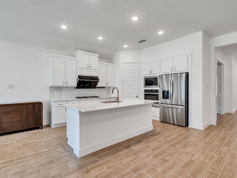 Furnished interior view inside a new home in Tompkins Reserve, Katy (Image 17).