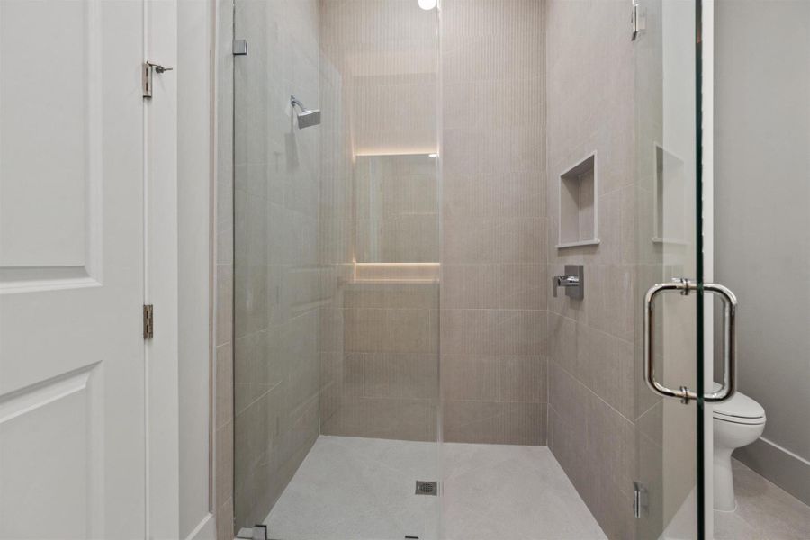 Image 43 of a home in .