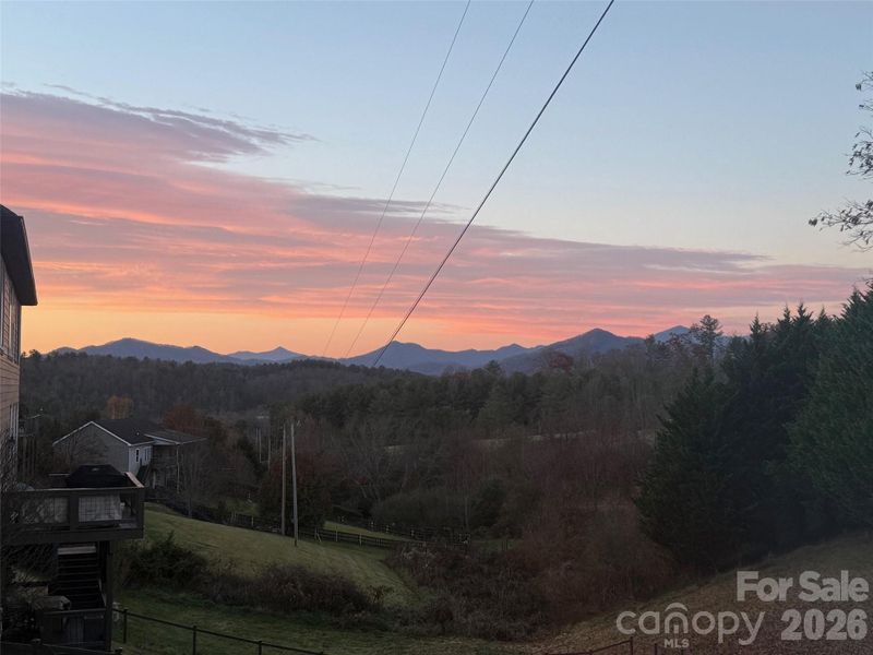 Beautiful Sunset from Wrap around Deck Beautiful Sunset from Wrap around Deck
