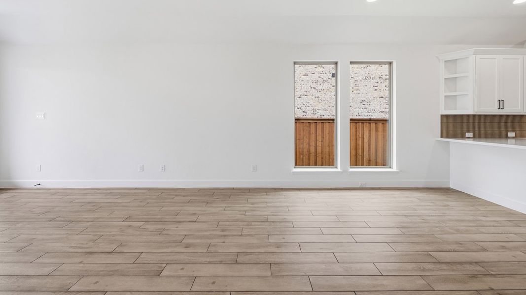 Spacious, unfurnished interior of a new home in Trinity Falls, McKinney (Image 20). Spacious, unfurnished interior of a new home in Trinity Falls, McKinney (Image 20).