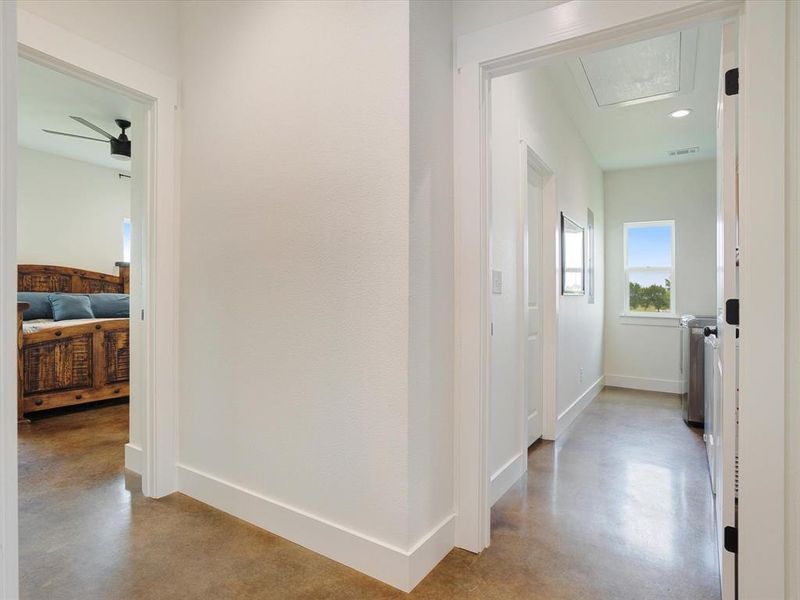 Spacious, unfurnished interior of a new home in , Bells (Image 21).