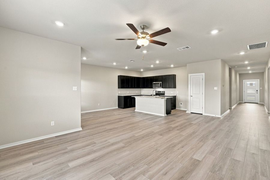 4br New Home in Jarrell, TX. - Slide 14 4br New Home in Jarrell, TX. - Slide 14