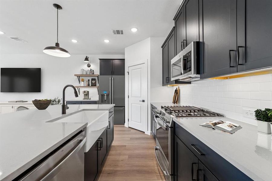 Furnished interior view inside a new home in Rolling Ridge, Van Alstyne (Image 21). Furnished interior view inside a new home in Rolling Ridge, Van Alstyne (Image 21).