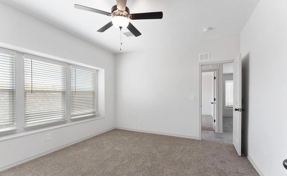 Representative unfurnished interior of a home built from the Mary 1865SSC by Saratoga Homes in Paseo Del Este, El Paso (Image 11). Representative unfurnished interior of a home built from the Mary 1865SSC by Saratoga Homes in Paseo Del Este, El Paso (Image 11).
