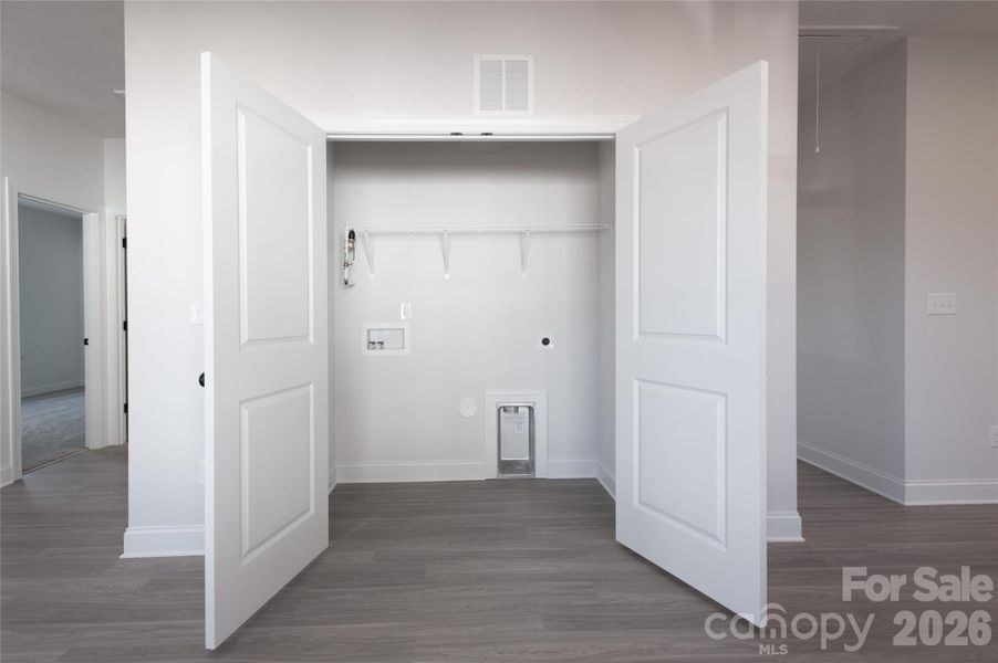 Spacious, unfurnished interior of a new home in , Stanley (Image 21).