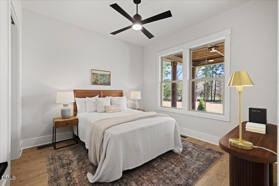 37-1027 Johnson Town Rd