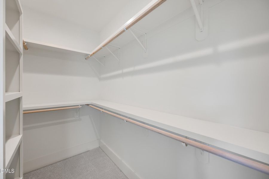 48 -2817 claremont rd, interior