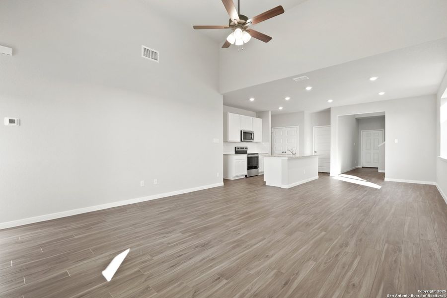 Spacious, unfurnished interior of a new home in Swenson Heights, Seguin (Image 15). Spacious, unfurnished interior of a new home in Swenson Heights, Seguin (Image 15).