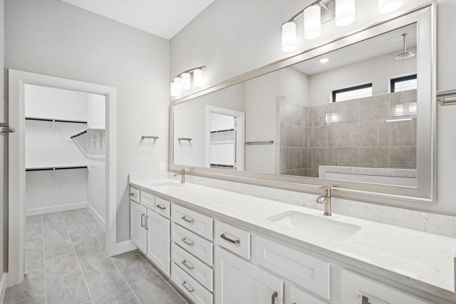 The Elson - Owner's Bath The Elson - Owner's Bath