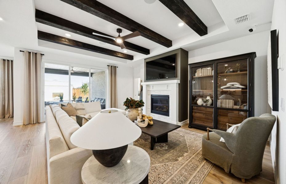 Furnished interior view inside a new home in Del Webb at Trinity Falls, McKinney (Image 10). Furnished interior view inside a new home in Del Webb at Trinity Falls, McKinney (Image 10).