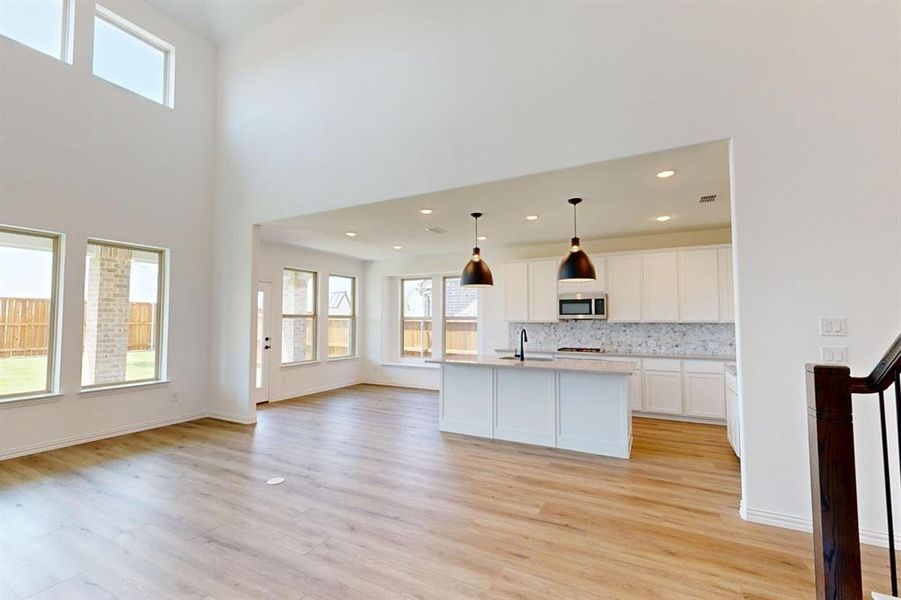 Spacious, unfurnished interior of a new home in Lilybrooke at Legacy Hills, Celina (Image 26). Spacious, unfurnished interior of a new home in Lilybrooke at Legacy Hills, Celina (Image 26).