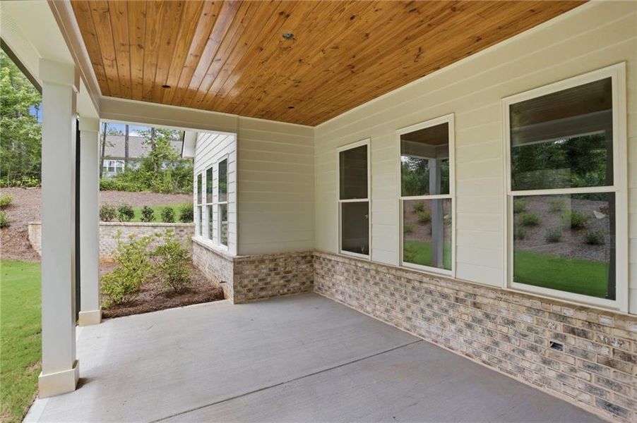 Exterior details and patio area of a home in , Powder Springs (Image 3).