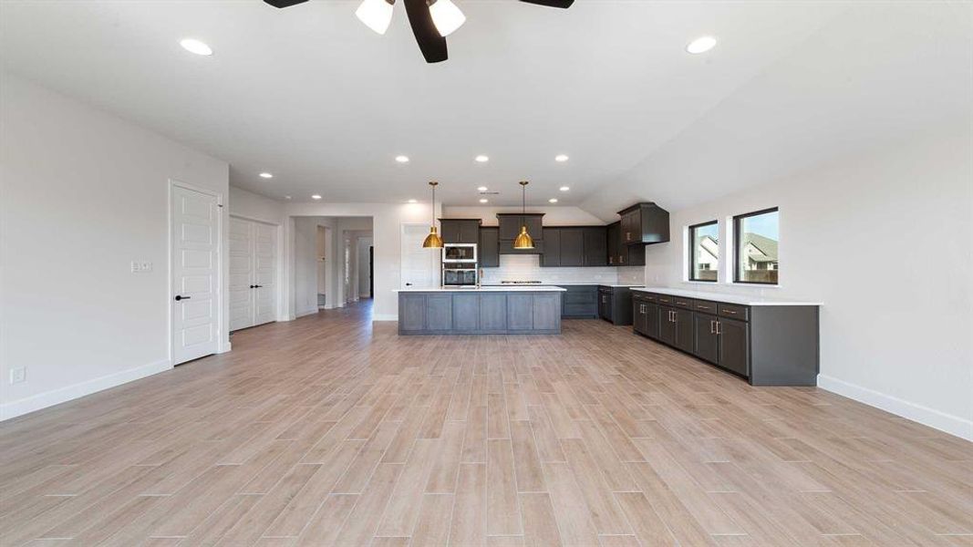 Image 23 of a home in Terraces 62'.