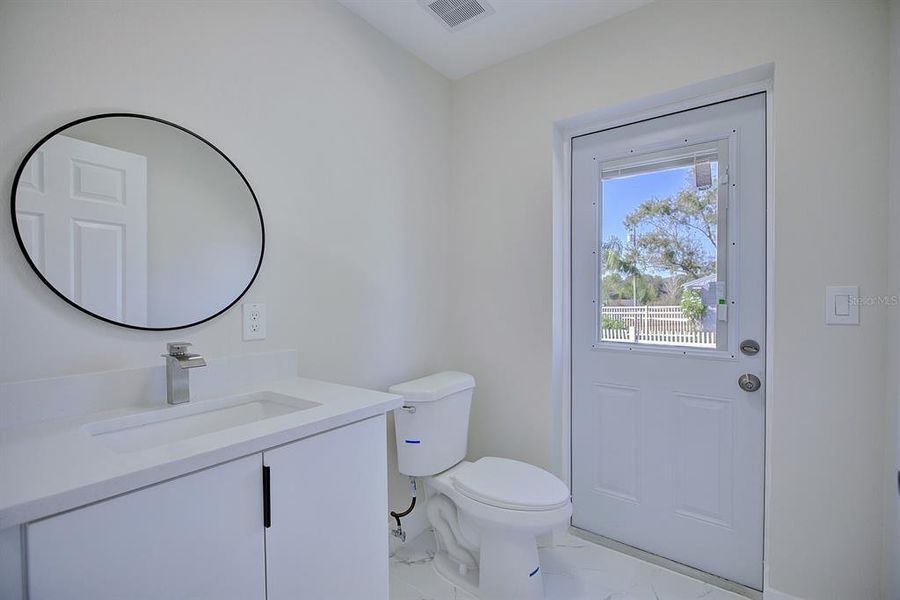 Furnished interior view inside a new home in , Avon Park (Image 18).