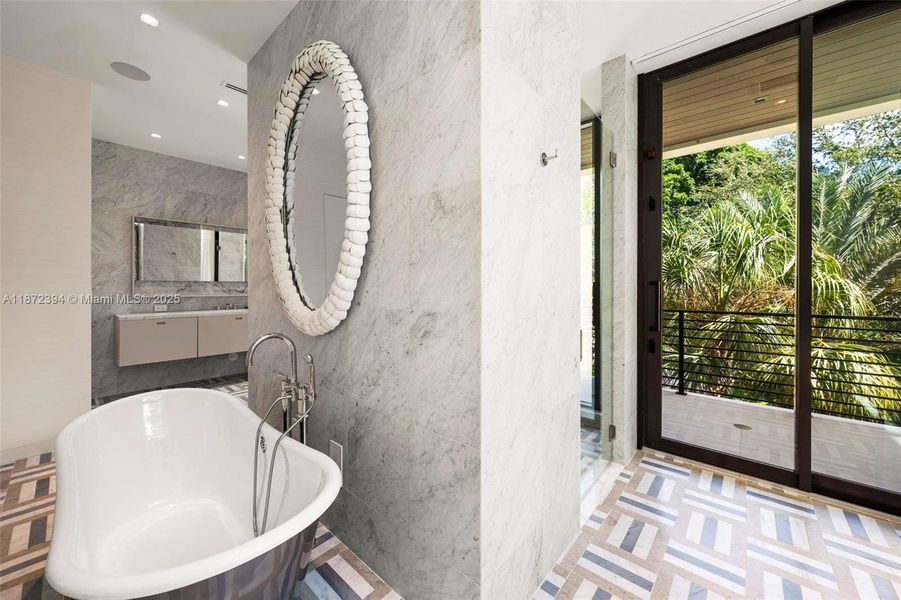 Furnished interior view inside a new home in , Coral Gables (Image 49).