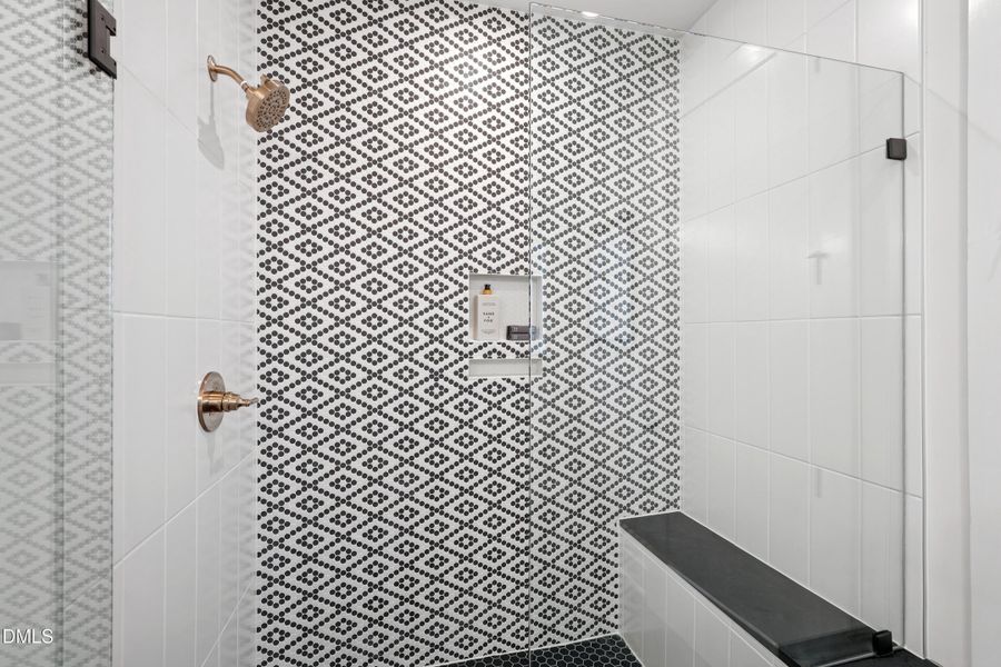 Altis at Serenity_Cypress Cove Model_Mas