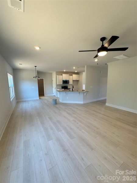 Spacious, unfurnished interior of a new home in Kerns Ridge, Salisbury (Image 15).