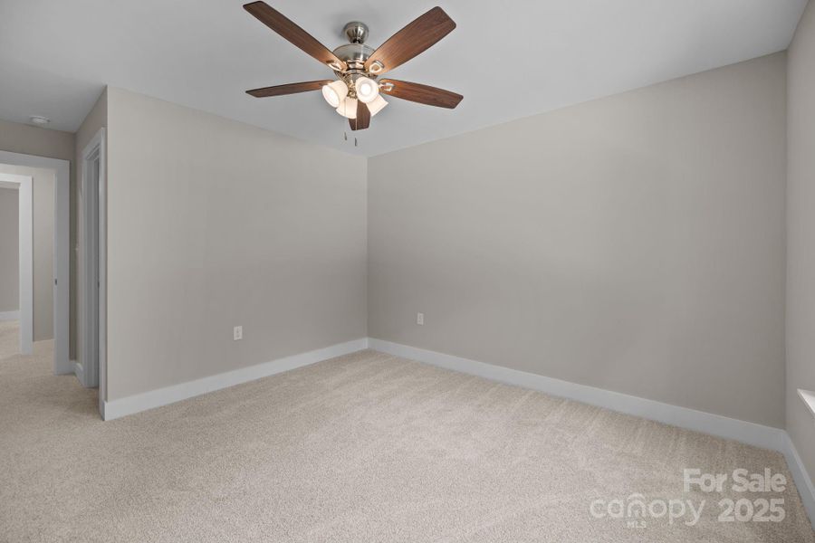 Spacious, unfurnished interior of a new home in , Waxhaw (Image 16). Spacious, unfurnished interior of a new home in , Waxhaw (Image 16).