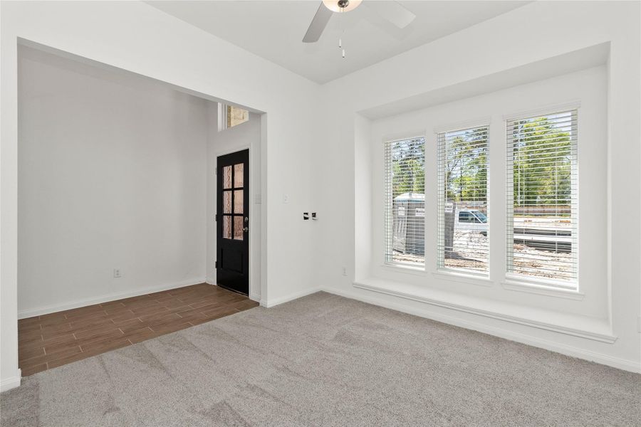 Spacious, unfurnished interior of a new home in Harmony Cove, Humble (Image 15).
