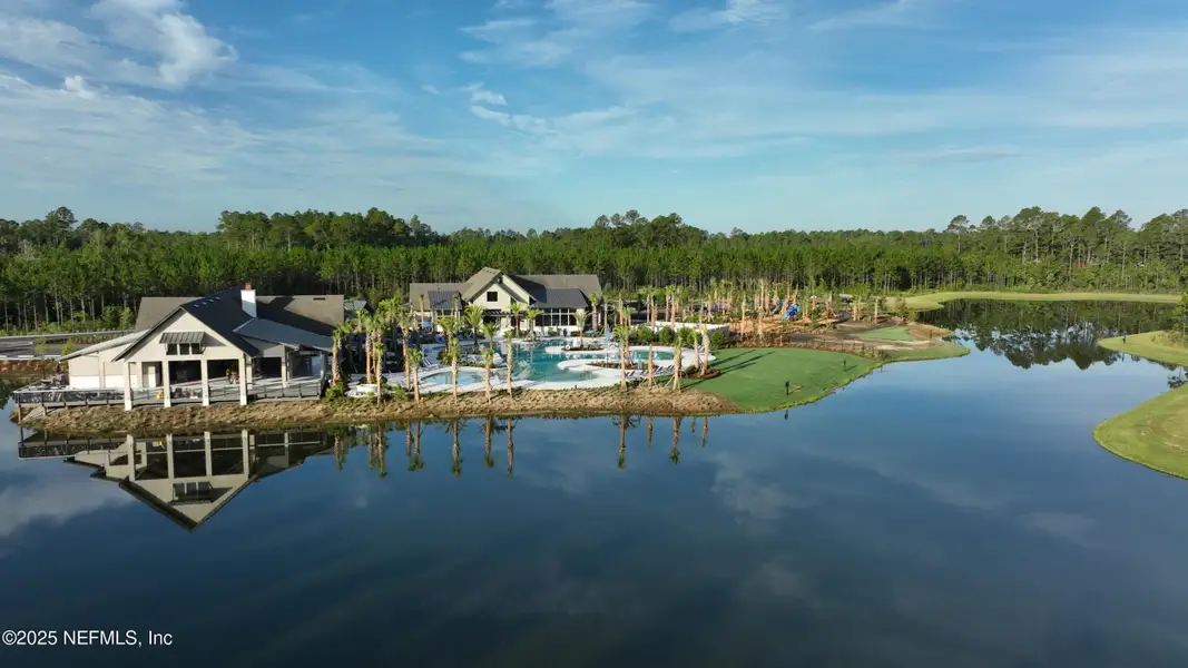 Community amenities in Tributary, Yulee (Image 9).