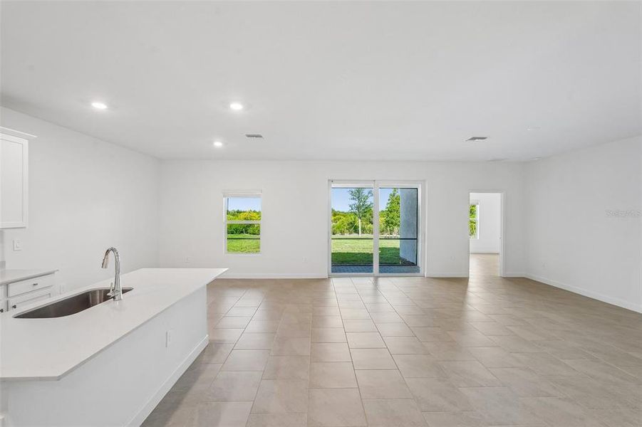 Spacious, unfurnished interior of a new home in Lennar at Turnleaf, Punta Gorda (Image 21). Spacious, unfurnished interior of a new home in Lennar at Turnleaf, Punta Gorda (Image 21).