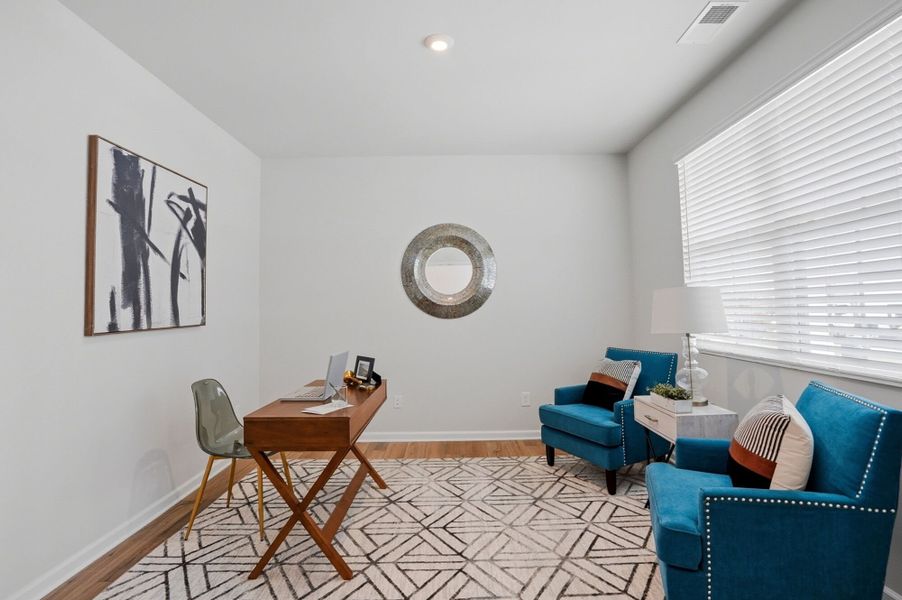 Furnished interior view inside a new home in Waxhaw Landing, Monroe (Image 16).