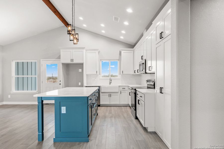 Furnished interior view inside a new home in , Uvalde (Image 6). Furnished interior view inside a new home in , Uvalde (Image 6).