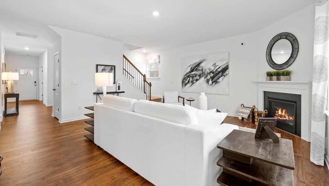 Furnished interior view inside a new home in Benjamin's Grove, Woodruff (Image 17).
