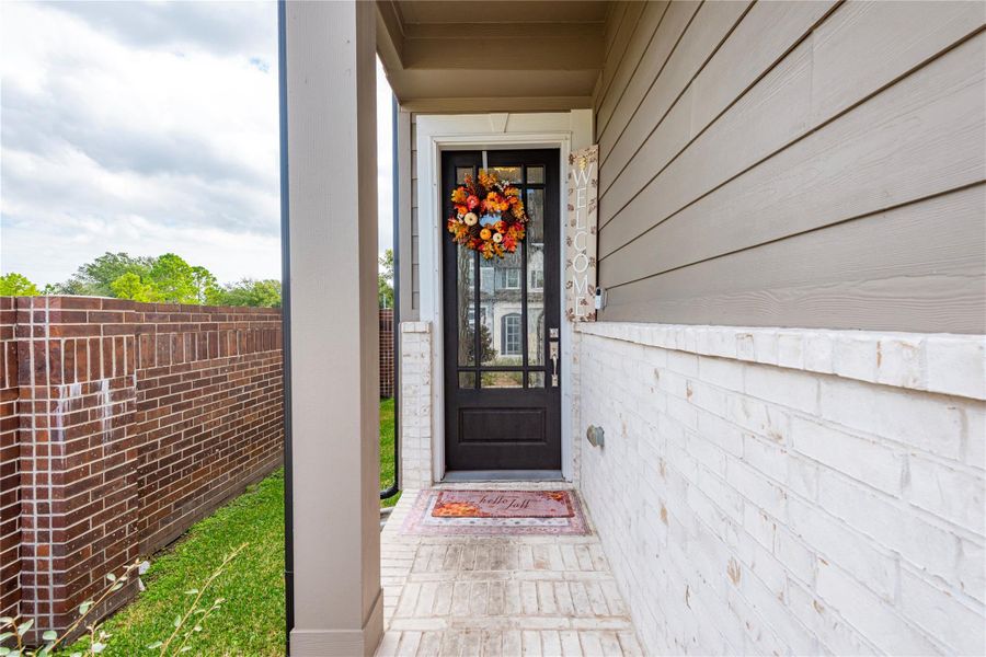 Exterior details and patio area of a home in , Pasadena (Image 23).