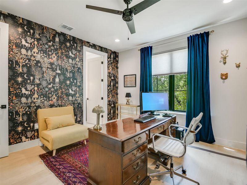 Upstairs secondary bedroom