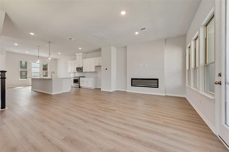 Image 24 of a home in City Point.